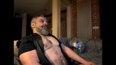 Snapshot of barba71 chatting on 02-13-25, 09:30 Military man 69 online show from 02-13-25, 09:30