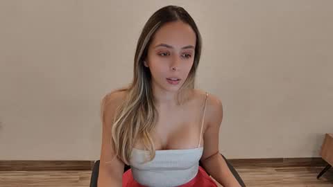 Snapshot of barbara_weber chatting on 12-09-24, 01:18 barbara_weber online show from 12-09-24, 01:18