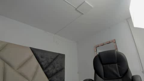 Barbara  online show from 04-08-26, 11:54