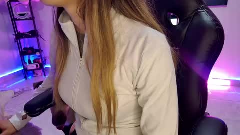 sexy Barbie online show from 05-03-26, 02:28