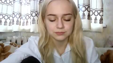 barbie___girl online show from 01-13-26, 10:53