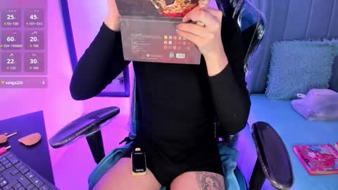          I work from home this is my room 3 online show from 03-20-26, 07:46