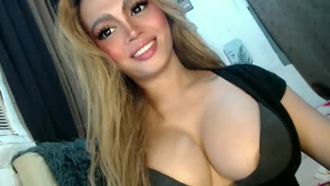 Snapshot of barbie_ivana chatting on 12-25-24, 11:54 barbei online show from 12-25-24, 11:54