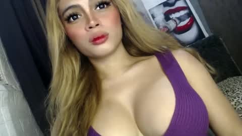 Snapshot of barbie_ivana chatting on 02-02-25, 10:35 barbei online show from 02-02-25, 10:35
