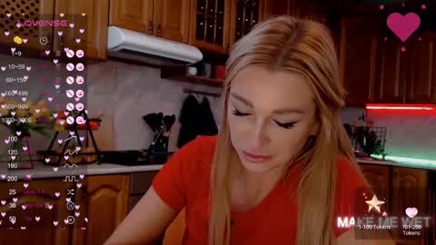 Snapshot of barbie_kiss1 chatting on 01-13-25, 04:28 barbie online show from 01-13-25, 04:28