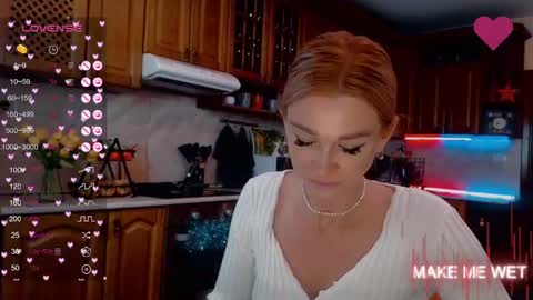 Snapshot of barbie_kiss1 chatting on 01-14-25, 01:36 barbie online show from 01-14-25, 01:36