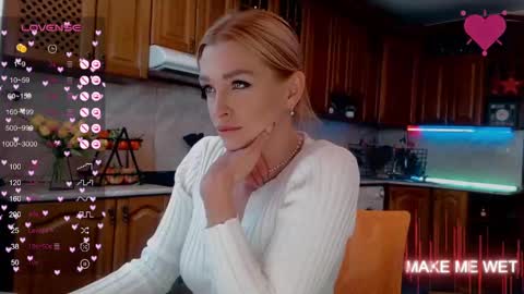 Snapshot of barbie_kiss1 chatting on 01-14-25, 04:47 barbie online show from 01-14-25, 04:47