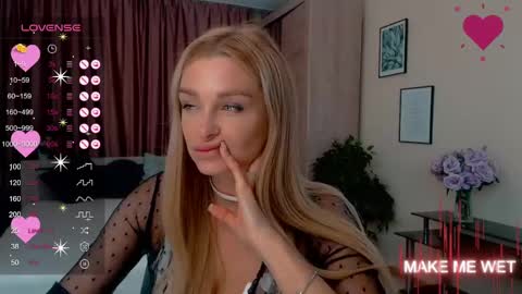 Snapshot of barbie_kiss1 chatting on 02-17-25, 11:55 barbie online show from 02-17-25, 11:55