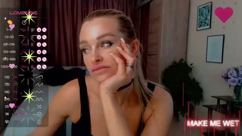 Snapshot of barbie_kiss1 chatting on 02-19-25, 07:17 barbie online show from 02-19-25, 07:17