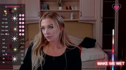 Snapshot of barbie_kiss1 chatting on 02-25-25, 04:03 barbie online show from 02-25-25, 04:03