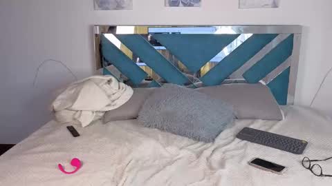Snapshot of barbie_latinaaa chatting on 10-24-25, 07:43 barbie_latinaaa online show from 10-24-25, 07:43