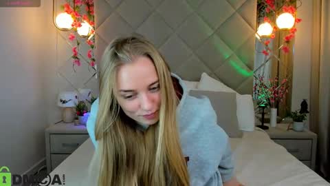 Snapshot of barbie_lis chatting on 11-29-25, 01:08 LisGTM2 Mon-Thu Sat 0100am-0700am online show from 11-29-25, 01:08