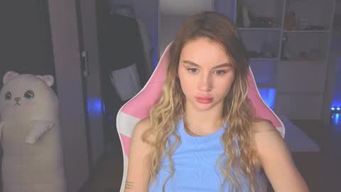Eva online show from 06-06-26, 09:58