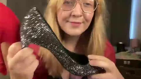 barbiegirl966 online show from 12-20-24, 09:54