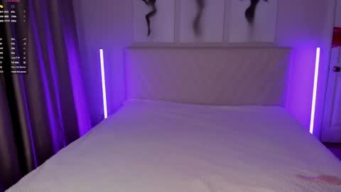  Emma online show from 04-26-26, 07:44