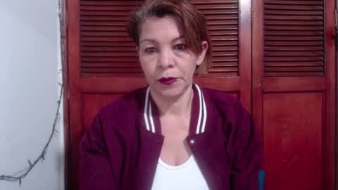 Snapshot of barbiemature chatting on 07-15-26, 11:04 barbiemature online show from 07-15-26, 11:04