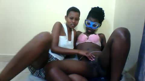 barbies_girles online show from 11-21-25, 12:43