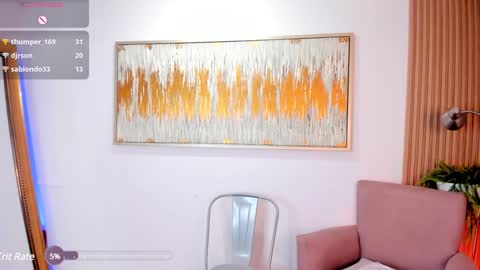 Snapshot of barbra_smith chatting on 01-15-25, 03:07 Luna online show from 01-15-25, 03:07