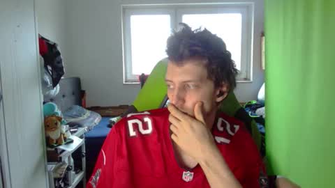 Snapshot of barca200 chatting on 10-11-25, 07:18 barca200 online show from 10-11-25, 07:18