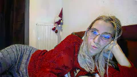Lena online show from 01-16-25, 06:37