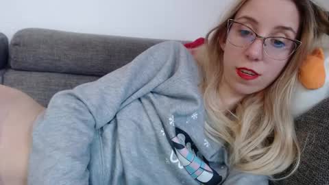 Lena online show from 04-25-26, 04:26