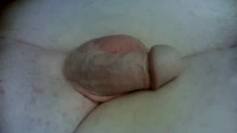 Snapshot of barenaked07 chatting on 12-04-24, 02:53 barenaked07 online show from 12-04-24, 02:53