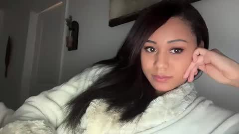 chicka online show from 03-12-25, 06:00