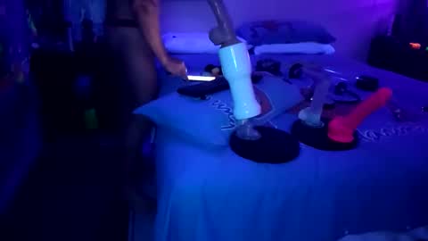 Snapshot of barrablazer76 chatting on 09-19-25, 05:02 barrablazer76 online show from 09-19-25, 05:02