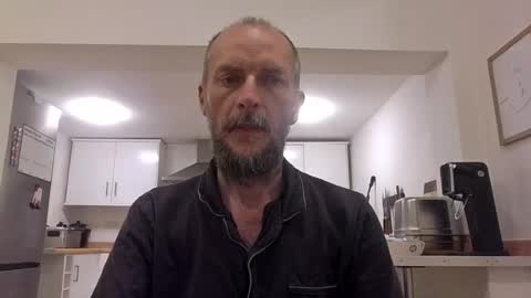 Snapshot of basiccamguy chatting on 07-31-26, 01:38 basiccamguy online show from 07-31-26, 01:38