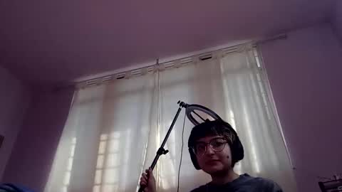 Snapshot of basilbbb chatting on 03-29-26, 10:10 basil online show from 03-29-26, 10:10