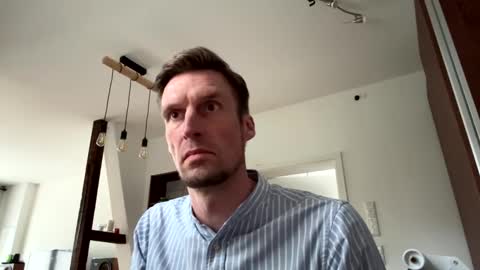 Snapshot of basst23 chatting on 02-13-25, 01:59 basst23 online show from 02-13-25, 01:59