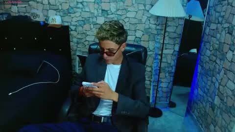 Bastian online show from 04-26-26, 12:08