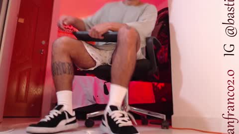 Bastian Independent Model online show from 12-12-24, 05:26