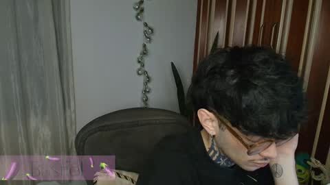 Bastiel online show from 11-26-25, 02:23