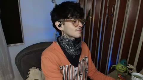 Bastiel online show from 12-02-25, 01:44