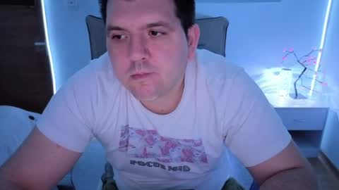 Snapshot of basystem8 chatting on 05-10-26, 02:50 BASY online show from 05-10-26, 02:50