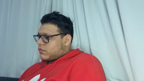 Snapshot of batman2430 chatting on 10-30-25, 06:52 brian online show from 10-30-25, 06:52