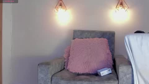 Snapshot of battista_turner chatting on 07-18-26, 10:02 battista online show from 07-18-26, 10:02