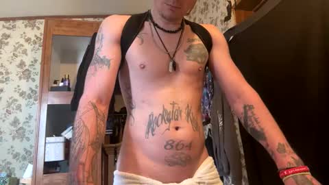 Snapshot of battlewolfxx chatting on 12-28-24, 06:29 battlewolfxx online show from 12-28-24, 06:29