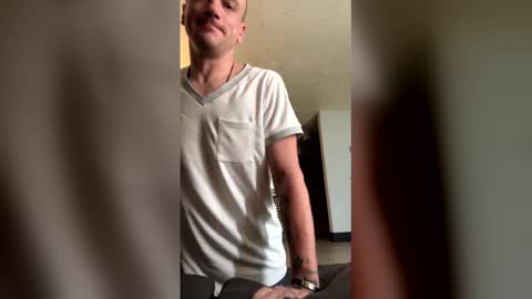 battlewolfxx online show from 04-20-26, 06:42