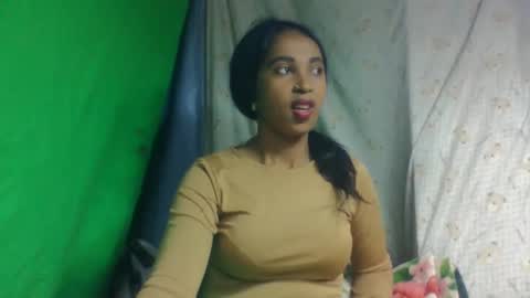 Snapshot of bavianona chatting on 10-15-25, 04:40 bavianona online show from 10-15-25, 04:40