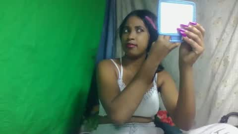 Snapshot of bavianona chatting on 10-17-25, 10:29 bavianona online show from 10-17-25, 10:29