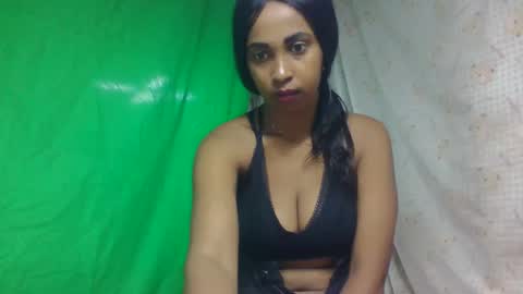 Snapshot of bavianona chatting on 11-13-25, 12:20 bavianona online show from 11-13-25, 12:20