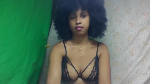 Snapshot of bavianona chatting on 11-21-25, 10:58 bavianona online show from 11-21-25, 10:58