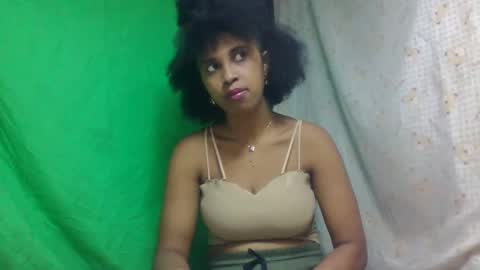 Snapshot of bavianona chatting on 11-25-25, 08:36 bavianona online show from 11-25-25, 08:36