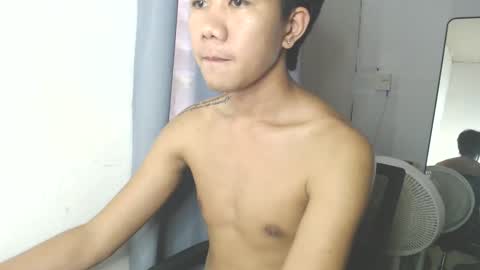 Snapshot of baxter_bab chatting on 02-11-25, 08:15 Lf Babe online show from 02-11-25, 08:15