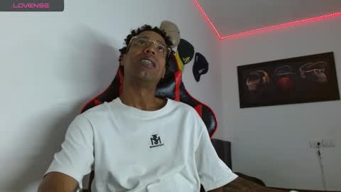 bbc online show from 09-08-25, 04:17