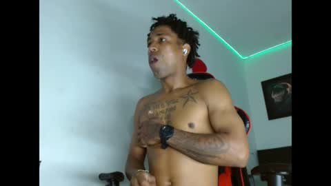 bbc online show from 04-08-26, 12:27