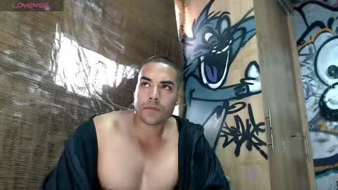 Snapshot of bbc_monster1 chatting on 05-07-26, 09:31 Justin online show from 05-07-26, 09:31