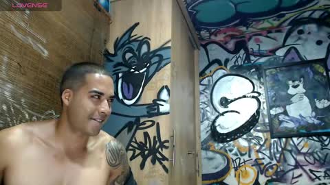 Snapshot of bbc_monster1 chatting on 05-10-26, 11:21 Justin online show from 05-10-26, 11:21